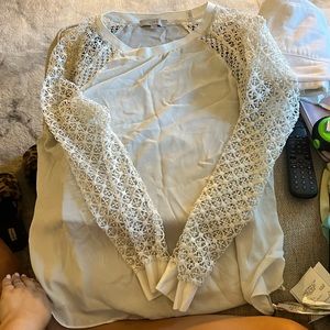 MAKE OFFER ANN TAYLOR LOFT CROCHET SLEEVE BLOUSE XL